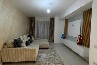 Apartament cu 3 camere decomandat în Central - 1