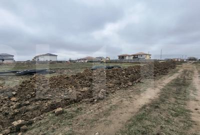 Teren de 828 mp, în Moșnița Veche