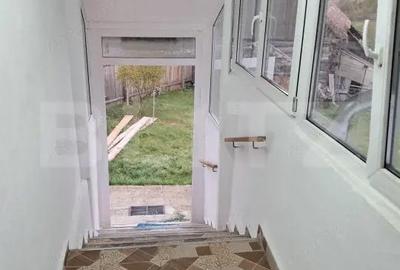 Casă cu 3 camere cu Teren 1200 Mp în Central - 1