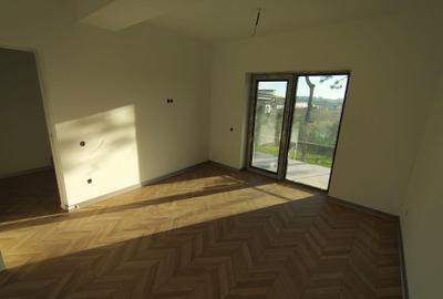 Casă cu 4 camere în Mărăcineni - 1