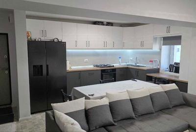 Apartament cu 3 camere în Central - 2