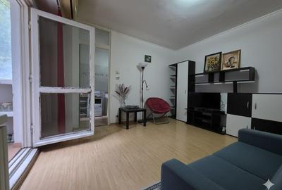 Garsonieră decomandată în Sebastian - 2