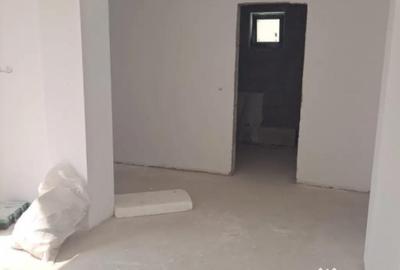 Casă cu 4 camere cu Teren 300 Mp în Lazu - 3