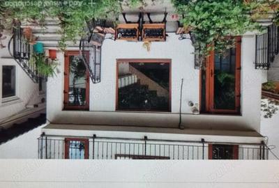 Apartament cu 3 camere semidecomandat în Palazu Mare - 8