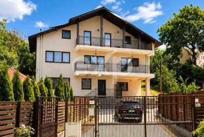 Casă cu 10 camere cu Teren 800 Mp în Priboieni - 2