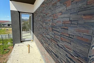 Casă cu 4 camere cu Teren 417 Mp în Tărlungeni - 9