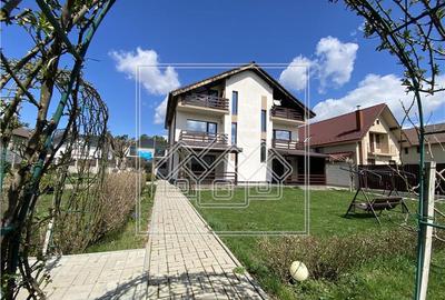 Casă individuală cu 5 camere cu Canalizare în Aeroport - 1