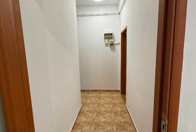 Propunem spre închiriere un apartament compus din 3 camere  pe Bulevardul Nicola - 3