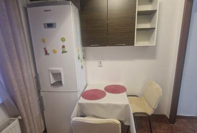 Garsonieră decomandată în Obcini - 8