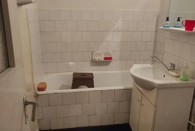 Apartament cu 3 camere decomandat în Central - 3