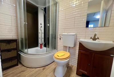 Apartament cu 2 camere decomandat în 7 Noiembrie - 1