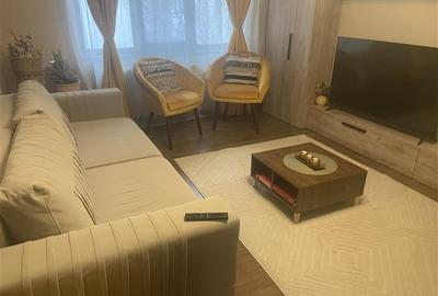 Apartament 3 camere , Zona Spitalul Judetean , et 2/4 , renovat , imbunatatit , - 1