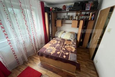 Apartament de vanzare, cu 3 camere, 65 mp, mobilat complet, zona Fieni - 11
