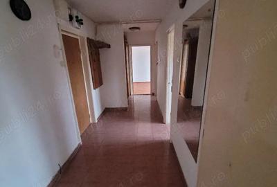 Apartament cu 2 camere decomandat în Brazda lui Novac