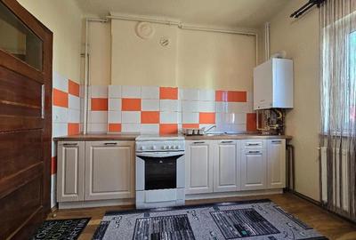 Garsonieră decomandată în Răcădău - 7