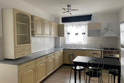 Apartament cu 3 camere semidecomandat în Nufărul - 6