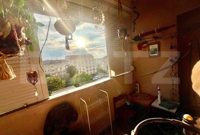 Apartament spatios cu 3 camere, 66 mp utili, etaj intermediar - 9