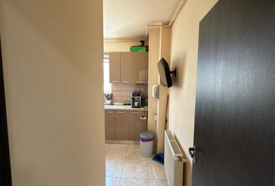 Apartament cu 2 camere semidecomandat, mobilat în Central - 9