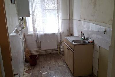 Apartament cu 3 camere decomandat în Central - 4