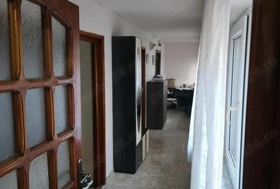 Casă cu 3 camere cu Teren 142 Mp în Tomis II - 5