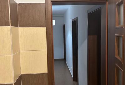 Apartament cu 2 camere decomandat în Runcu - 2