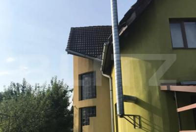 Casă cu 5 camere cu Teren 600 Mp în Central - 3