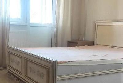 Garsonieră decomandată în Complex Studențesc