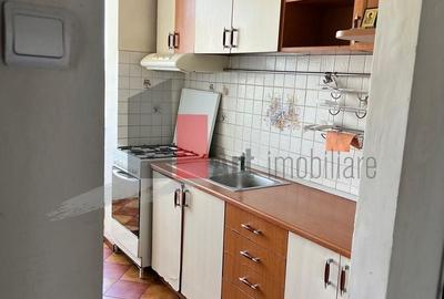 Apartament cu 3 camere decomandat, mobilat în Colentina - 9