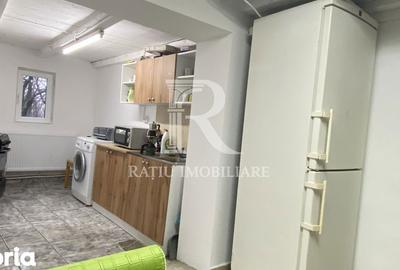 Casă cu 6 camere cu Teren 2582 Mp în Episcopia Bihorului - 19