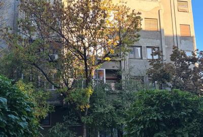 Parcul Carol - vanzare apartament 3 camere - 1