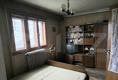 Casa P+1, 180 mp, Centru Pucioasa - 1