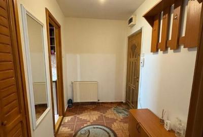 Vand apartament cu 2 camere parter - 3