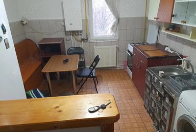 Inchiriez apartament doua camere micro 14, 1500 lei - 3