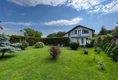 Vilă spectaculoasă la poalele Cr?ngului Petresti - 3