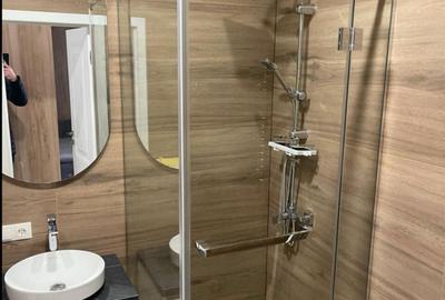 Apartament cu 2 camere semidecomandat în Aurel Vlaicu