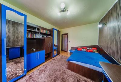 Casă cu 6 camere cu Teren 600 Mp în Grădiște - 4