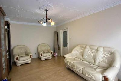 Apartament cu 2 camere decomandat în Carpați 2 - 11