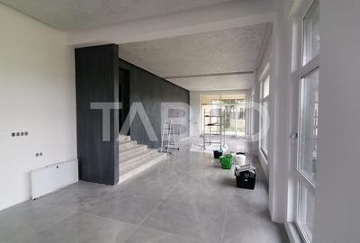 Casa cu piscina interioara in livada Cisnadie - 2