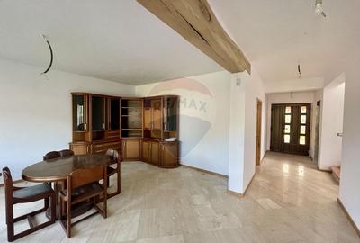 Casa / Vila in Sat Nou / Panciu - 5