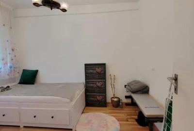 Apartament cu 3 camere decomandat în Central - 9