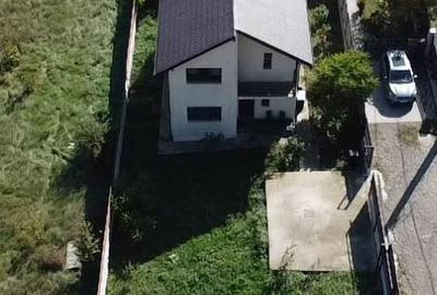 Casă cu 4 camere cu Teren 480 Mp în Aeroport - 7