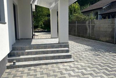 Casă cu 3 camere cu Canalizare în Unguriu - 8