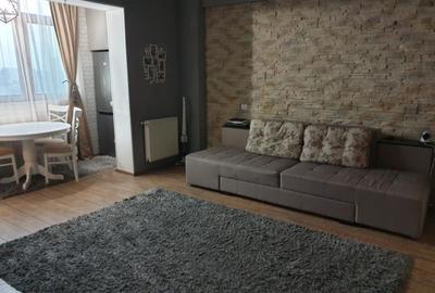 Apartament cu 2 camere decomandat în Central - 1
