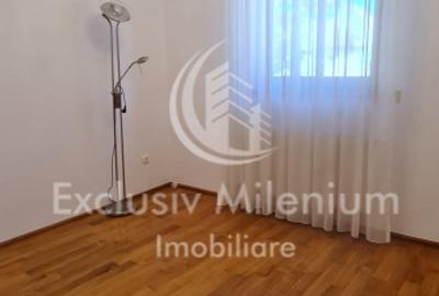 Casă cu 8 camere cu Canalizare în Tei - 3