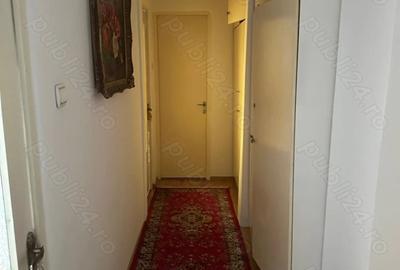 Apartament cu 4 camere decomandat în Central - 4