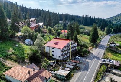 Casă individuală cu 18 camere cu Canalizare în Clăbucet - 3