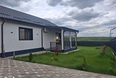 Casă cu 4 camere cu Teren 600 Mp în Bucium - 7