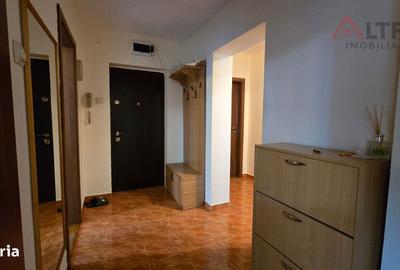 Apartament cu 4 camere decomandat, mobilat în Central - 9