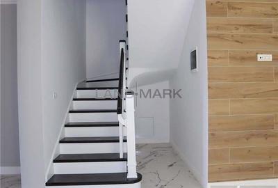 COMISION 0% Duplex despartit prin garaj liziera padurii Dumbravita - 11