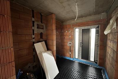 Duplex cu 5 camere cu Canalizare în Chinteni - 13